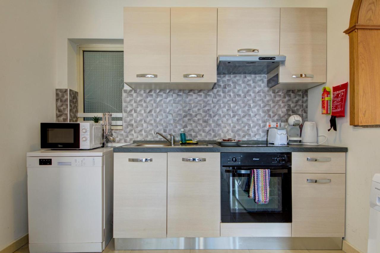 Don Rua Court 3 Bedroom Apartments By Shortletsmalta Sliema Exterior foto