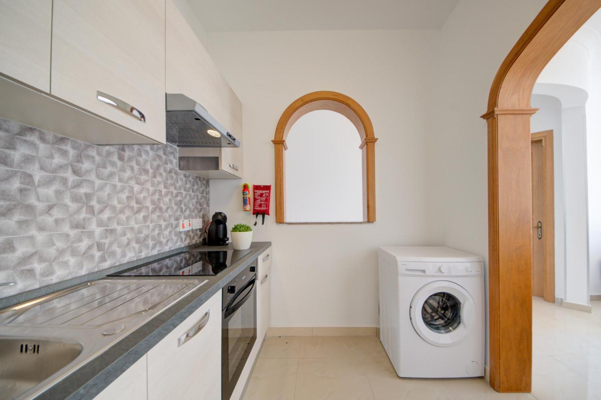 Don Rua Court 3 Bedroom Apartments By Shortletsmalta Sliema Exterior foto
